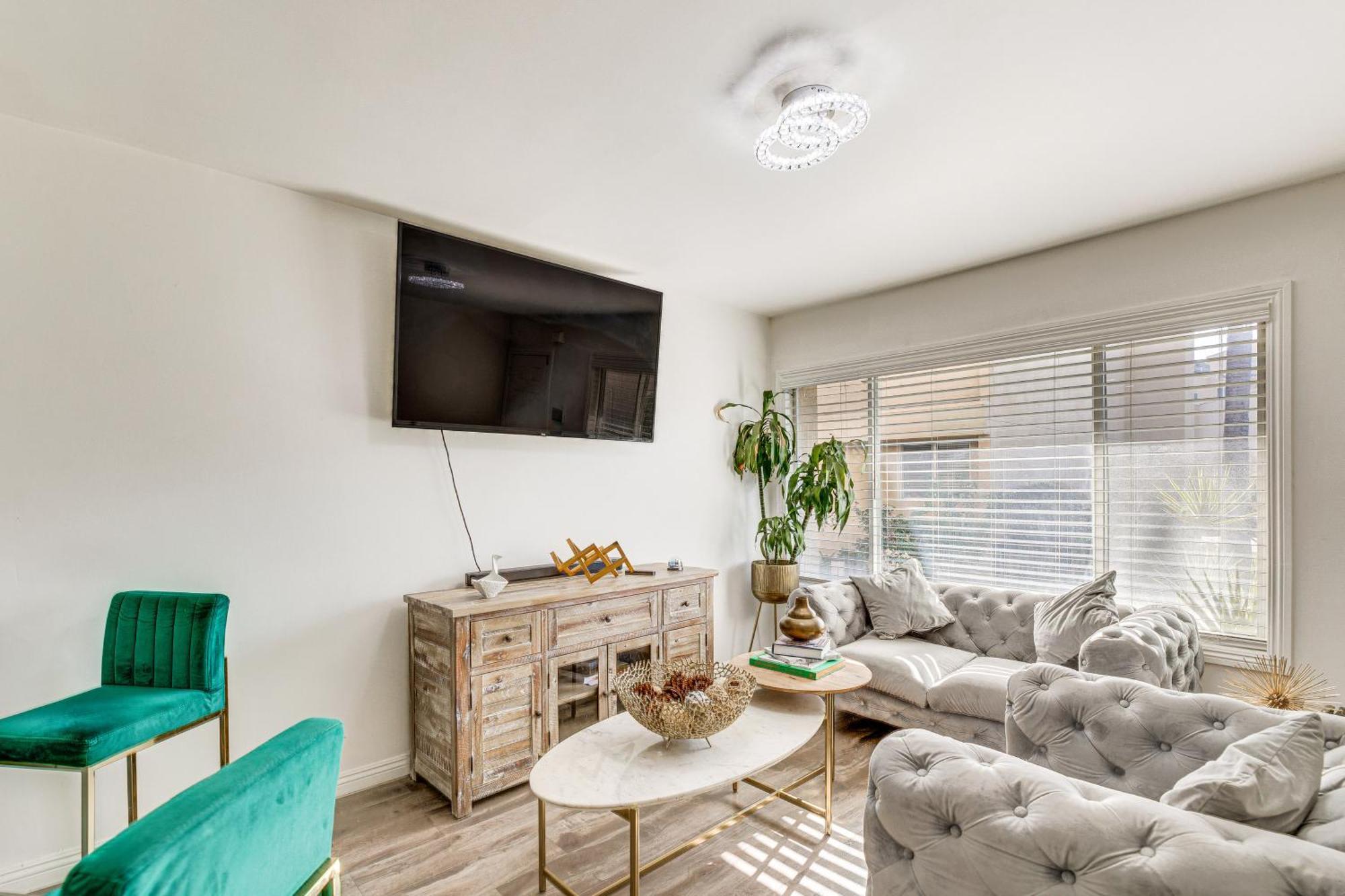 Los Angeles Townhome Off-Street Parking And Balcony Exteriér fotografie